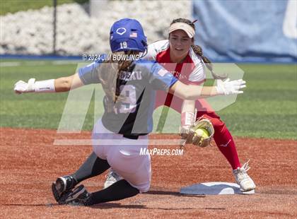 Thumbnail 1 in St. Anthony vs. Auburn (IHSA 2A Super-Sectional) photogallery.