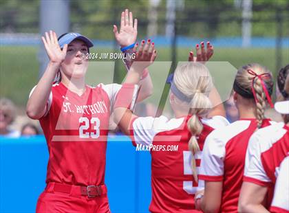 Thumbnail 3 in St. Anthony vs. Auburn (IHSA 2A Super-Sectional) photogallery.