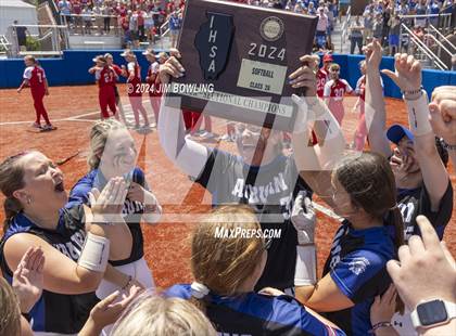 Thumbnail 1 in St. Anthony vs. Auburn (IHSA 2A Super-Sectional) photogallery.