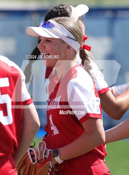 Thumbnail 3 in St. Anthony vs. Auburn (IHSA 2A Super-Sectional) photogallery.
