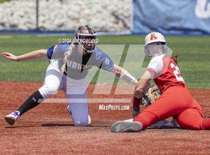 Thumbnail 2 in St. Anthony vs. Auburn (IHSA 2A Super-Sectional) photogallery.