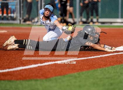 Thumbnail 3 in Archbishop Mitty @ Valley Christian photogallery.