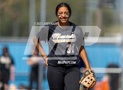 Thumbnail 2 in Archbishop Mitty @ Valley Christian photogallery.