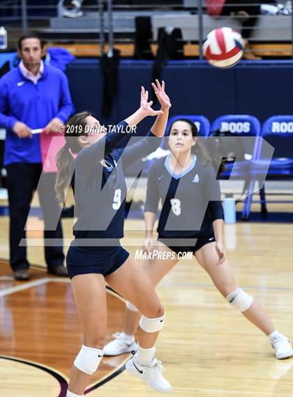Thumbnail 3 in Bell @ Weatherford photogallery.