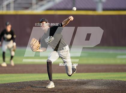 Thumbnail 1 in Greeneville @ Dobyns-Bennett photogallery.