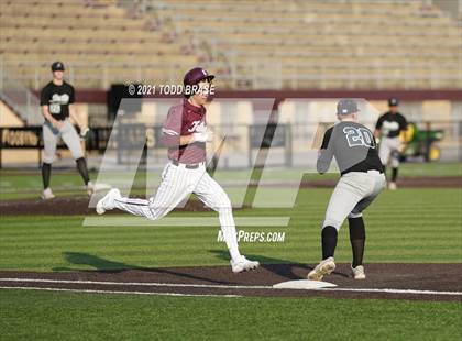 Thumbnail 1 in Greeneville @ Dobyns-Bennett photogallery.