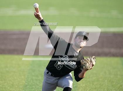 Thumbnail 3 in Greeneville @ Dobyns-Bennett photogallery.