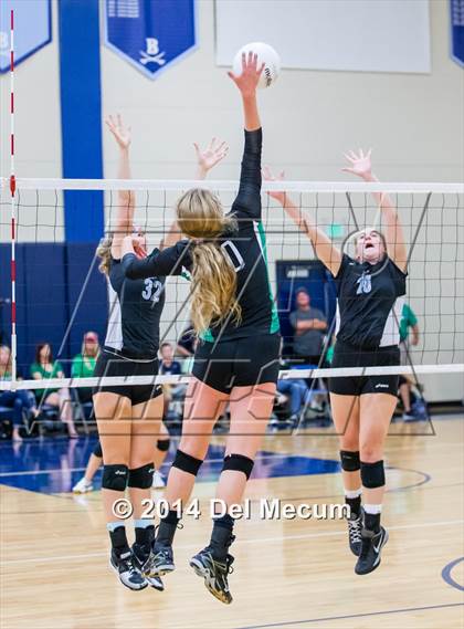 Thumbnail 2 in Mercy vs. Fort Meyers (Berkeley Premier) photogallery.