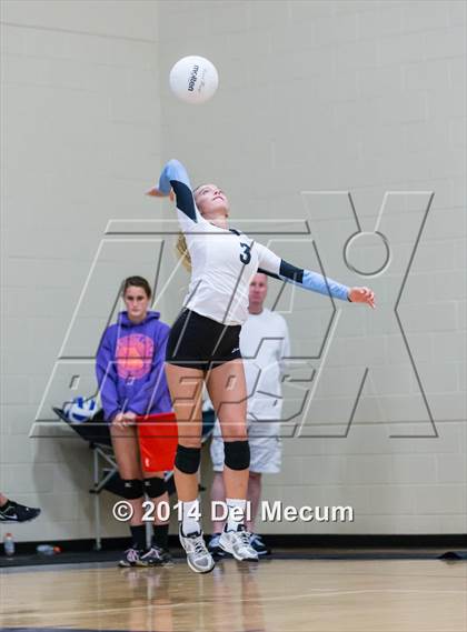 Thumbnail 2 in Mercy vs. Fort Meyers (Berkeley Premier) photogallery.