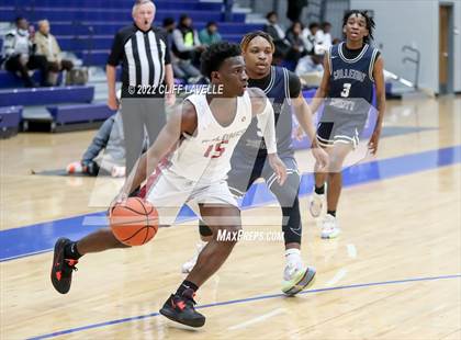 Thumbnail 2 in Colleton County vs Porter Gaud (Lowcountry Roundball Classic) photogallery.