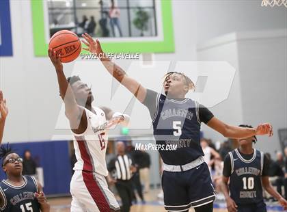 Thumbnail 3 in Colleton County vs Porter Gaud (Lowcountry Roundball Classic) photogallery.