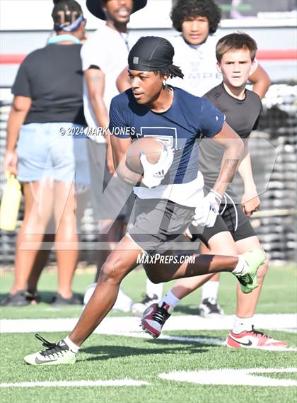 Thumbnail 1 in Tempe vs. Shadow Ridge (ACU 7v7 Tournament) photogallery.