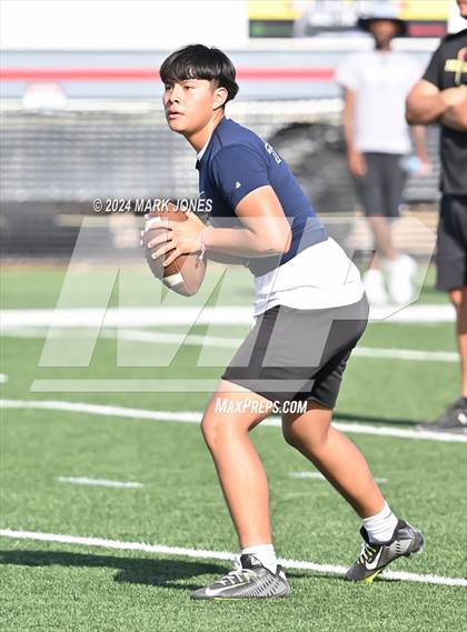 Thumbnail 3 in Tempe vs. Shadow Ridge (ACU 7v7 Tournament) photogallery.
