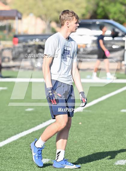 Thumbnail 3 in Tempe vs. Shadow Ridge (ACU 7v7 Tournament) photogallery.