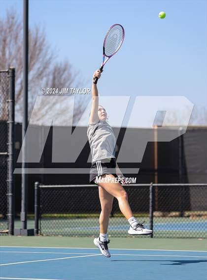Thumbnail 1 in Springtown Tennis Tournament photogallery.