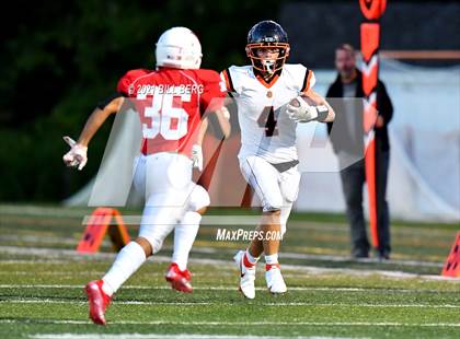 Thumbnail 3 in Ridgefield vs Greenwich photogallery.