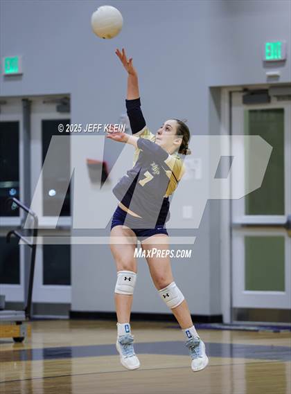Thumbnail 3 in Pine Crest vs. North Broward Prep photogallery.