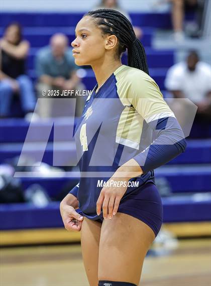 Thumbnail 2 in Pine Crest vs. North Broward Prep photogallery.
