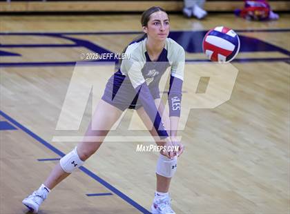 Thumbnail 2 in Pine Crest vs. North Broward Prep photogallery.