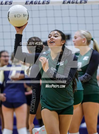 Thumbnail 1 in Pine Crest vs. North Broward Prep photogallery.