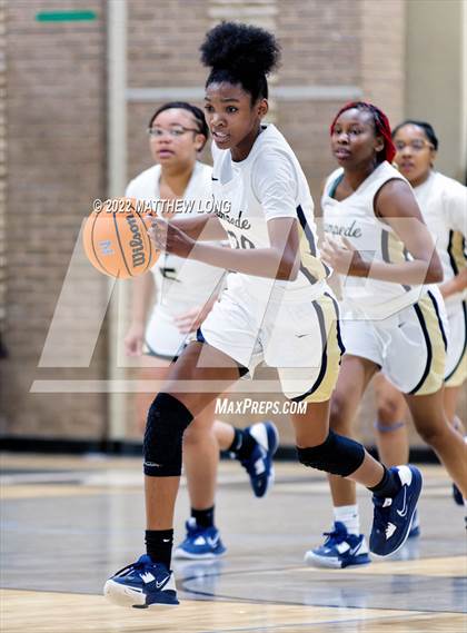 Thumbnail 2 in Hale County vs Bryant (Jaguar Thanksgiving Jam) photogallery.