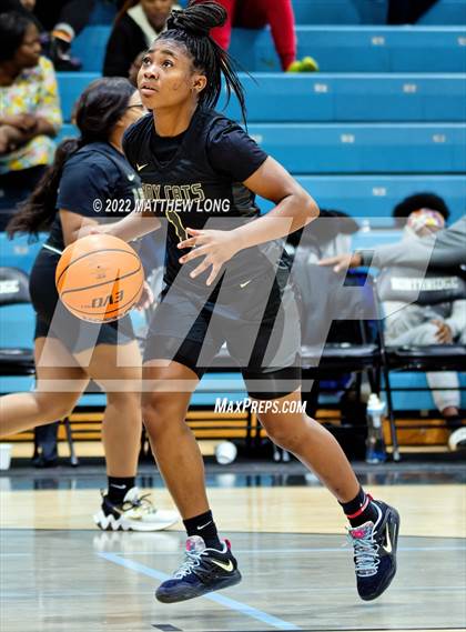 Thumbnail 1 in Hale County vs Bryant (Jaguar Thanksgiving Jam) photogallery.