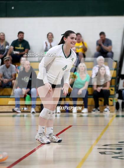 Thumbnail 3 in Mountain View vs Canyon del Oro (AIA 5A Conference Play-In) photogallery.