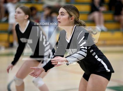 Thumbnail 2 in Mountain View vs Canyon del Oro (5A Conference Play-In) photogallery.