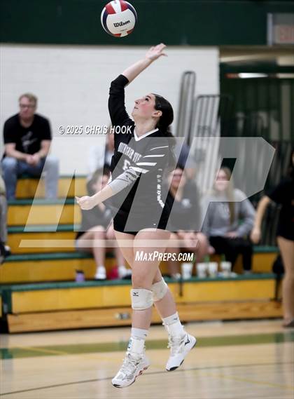 Thumbnail 3 in Mountain View vs Canyon del Oro (5A Conference Play-In) photogallery.