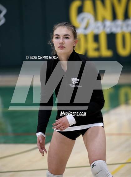 Thumbnail 2 in Mountain View vs Canyon del Oro (5A Conference Play-In) photogallery.