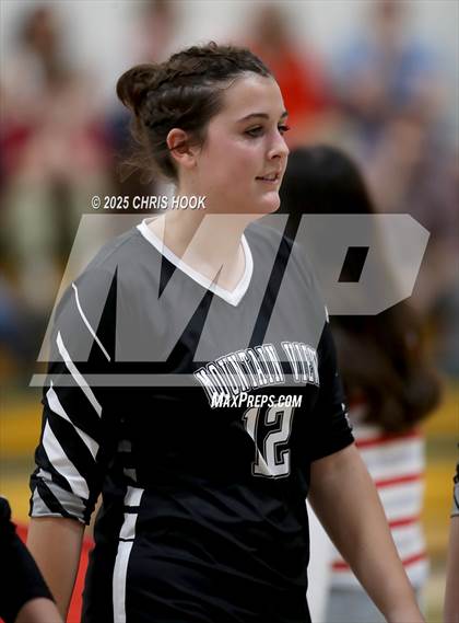 Thumbnail 3 in Mountain View vs Canyon del Oro (5A Conference Play-In) photogallery.