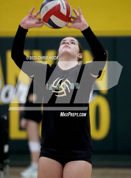 Thumbnail 1 in Mountain View vs Canyon del Oro (5A Conference Play-In) photogallery.