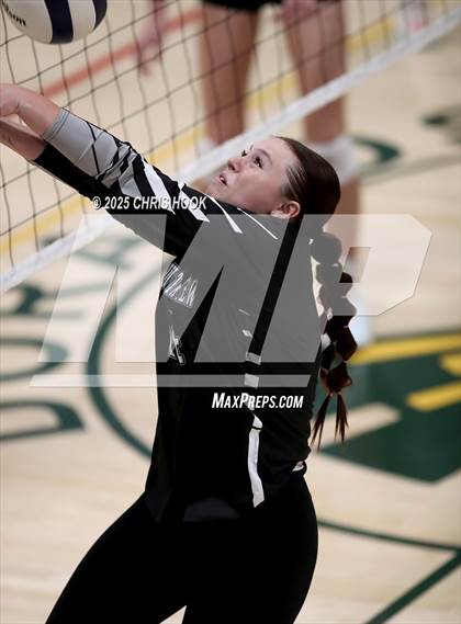 Thumbnail 1 in Mountain View vs Canyon del Oro (AIA 5A Conference Play-In) photogallery.