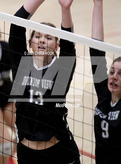 Thumbnail 1 in Mountain View vs Canyon del Oro (5A Conference Play-In) photogallery.