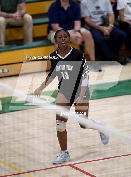 Thumbnail 2 in Mountain View vs Canyon del Oro (AIA 5A Conference Play-In) photogallery.