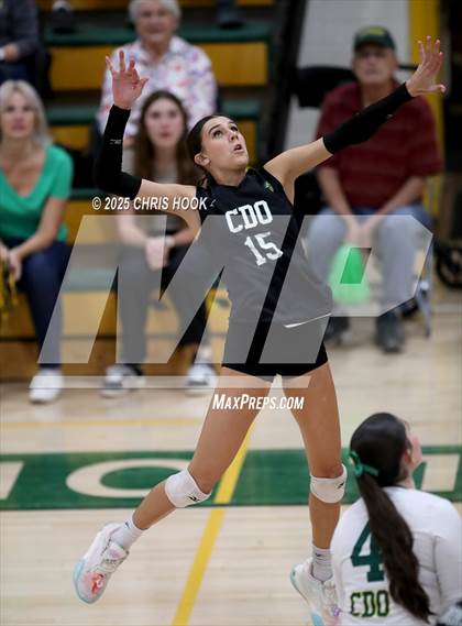 Thumbnail 2 in Mountain View vs Canyon del Oro (5A Conference Play-In) photogallery.