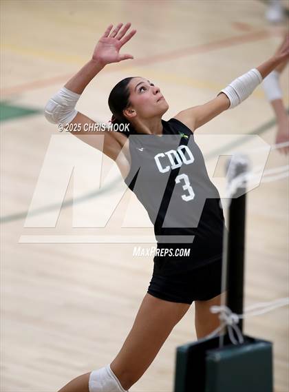 Thumbnail 1 in Mountain View vs Canyon del Oro (AIA 5A Conference Play-In) photogallery.