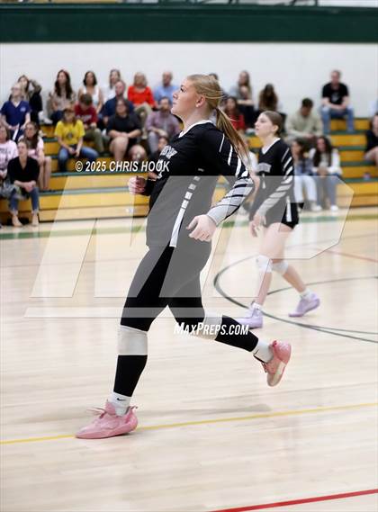 Thumbnail 1 in Mountain View vs Canyon del Oro (AIA 5A Conference Play-In) photogallery.