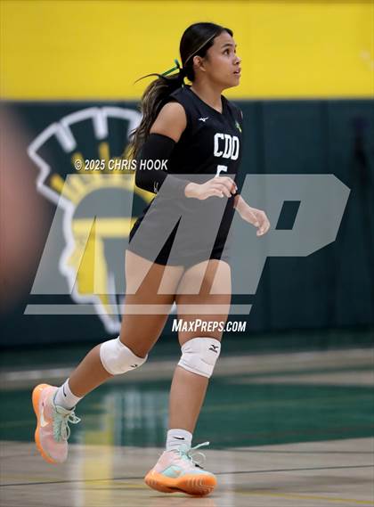 Thumbnail 2 in Mountain View vs Canyon del Oro (AIA 5A Conference Play-In) photogallery.