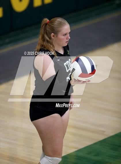 Thumbnail 2 in Mountain View vs Canyon del Oro (AIA 5A Conference Play-In) photogallery.