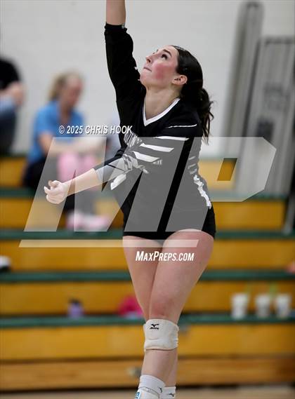 Thumbnail 2 in Mountain View vs Canyon del Oro (5A Conference Play-In) photogallery.