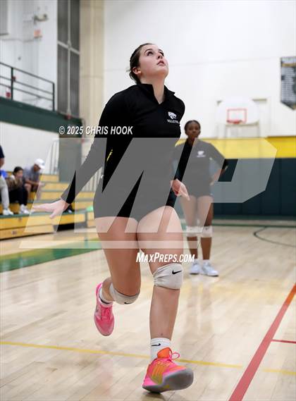 Thumbnail 1 in Mountain View vs Canyon del Oro (AIA 5A Conference Play-In) photogallery.