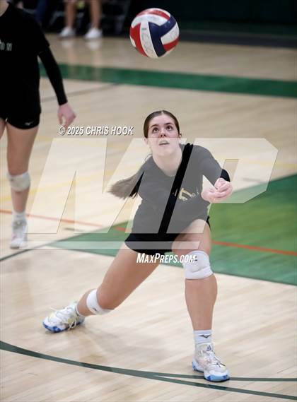 Thumbnail 1 in Mountain View vs Canyon del Oro (AIA 5A Conference Play-In) photogallery.