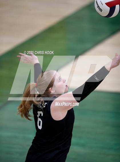 Thumbnail 3 in Mountain View vs Canyon del Oro (AIA 5A Conference Play-In) photogallery.