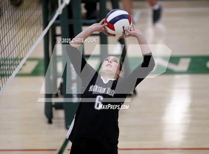 Thumbnail 3 in Mountain View vs Canyon del Oro (5A Conference Play-In) photogallery.