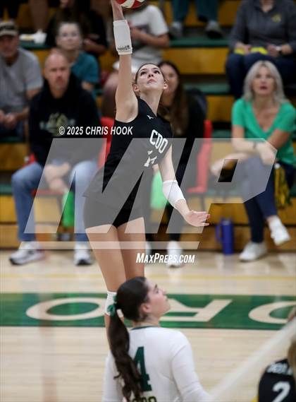 Thumbnail 2 in Mountain View vs Canyon del Oro (5A Conference Play-In) photogallery.