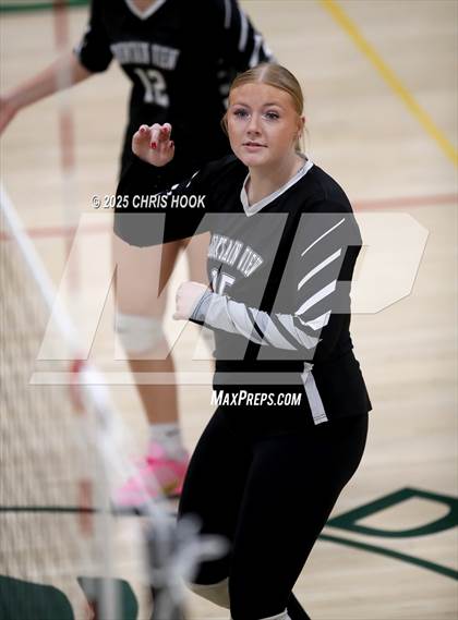 Thumbnail 1 in Mountain View vs Canyon del Oro (5A Conference Play-In) photogallery.