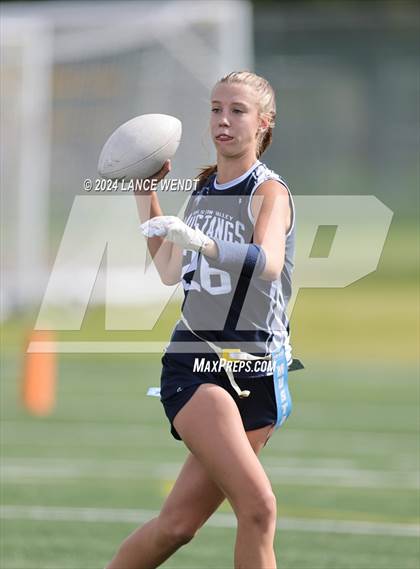 Thumbnail 2 in Columbine @ Ralston Valley photogallery.