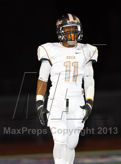 Thumbnail 3 in Desert Edge vs. Saguaro (AIA D3 Round 3 Playoff) photogallery.
