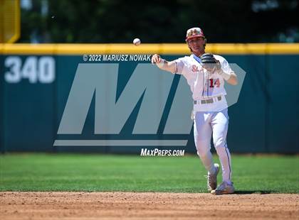 Thumbnail 2 in St. Mary's Prep vs  Grosse Pointe North (MHSAA Division I State Final) photogallery.